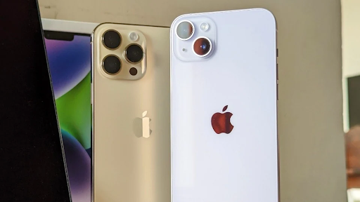 What are the new features of the iPhone 14 and 14 Plus